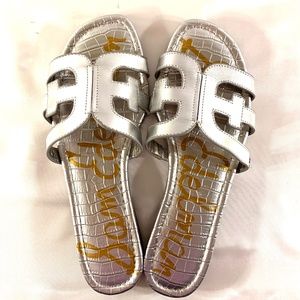 Sam Edelman Signature Bay Slide Flat Sandal Silver Satin Sheen Leather size 8.5